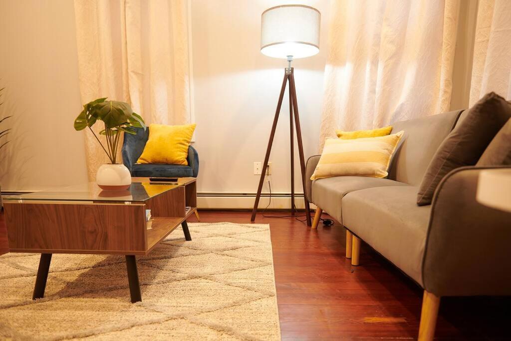 Cozy Apartment 2Nd 10Min Walk Downtown And City View Providence Bagian luar foto